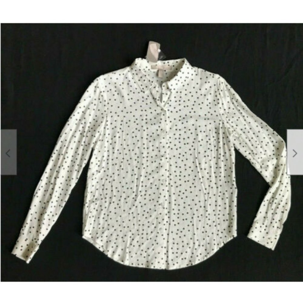 Forever 21 White & Black Polka Dot Button Up Shirt